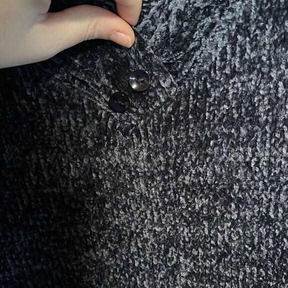 By Design- Long Sleeve Pullover Sweater w/ Cable V-Neck & Button Detail - Picture 4 of 6